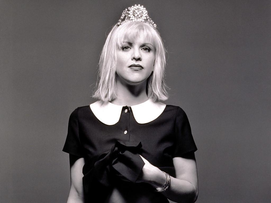 1024x768 Courtney Love Wallpaper