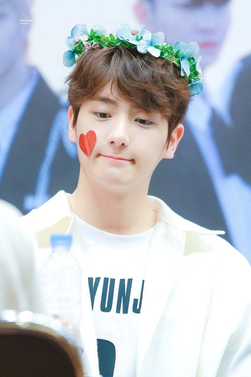 800x1200 Hyunjae Wallpaper