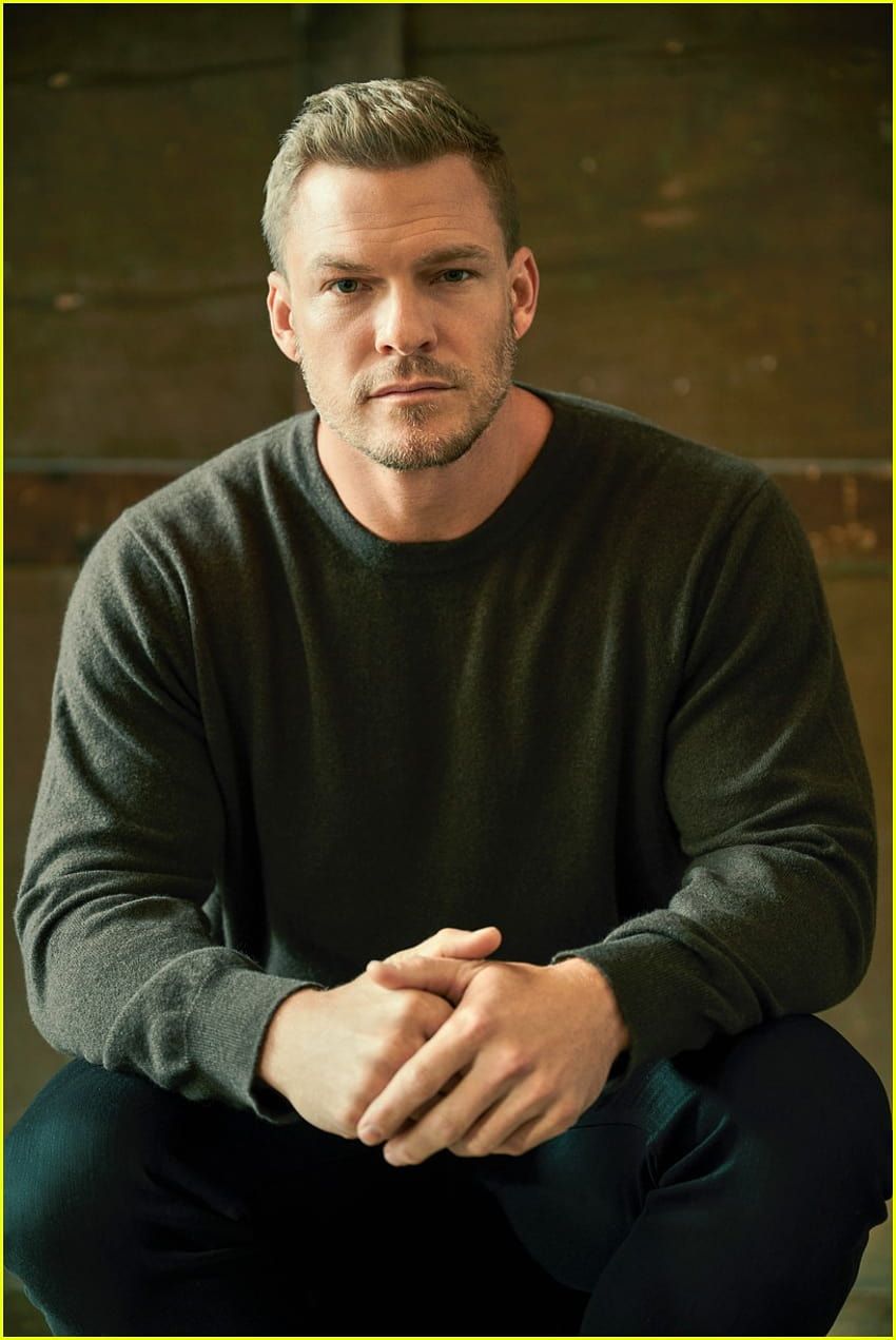 850x1271 Alan ritchson HD wallpaper