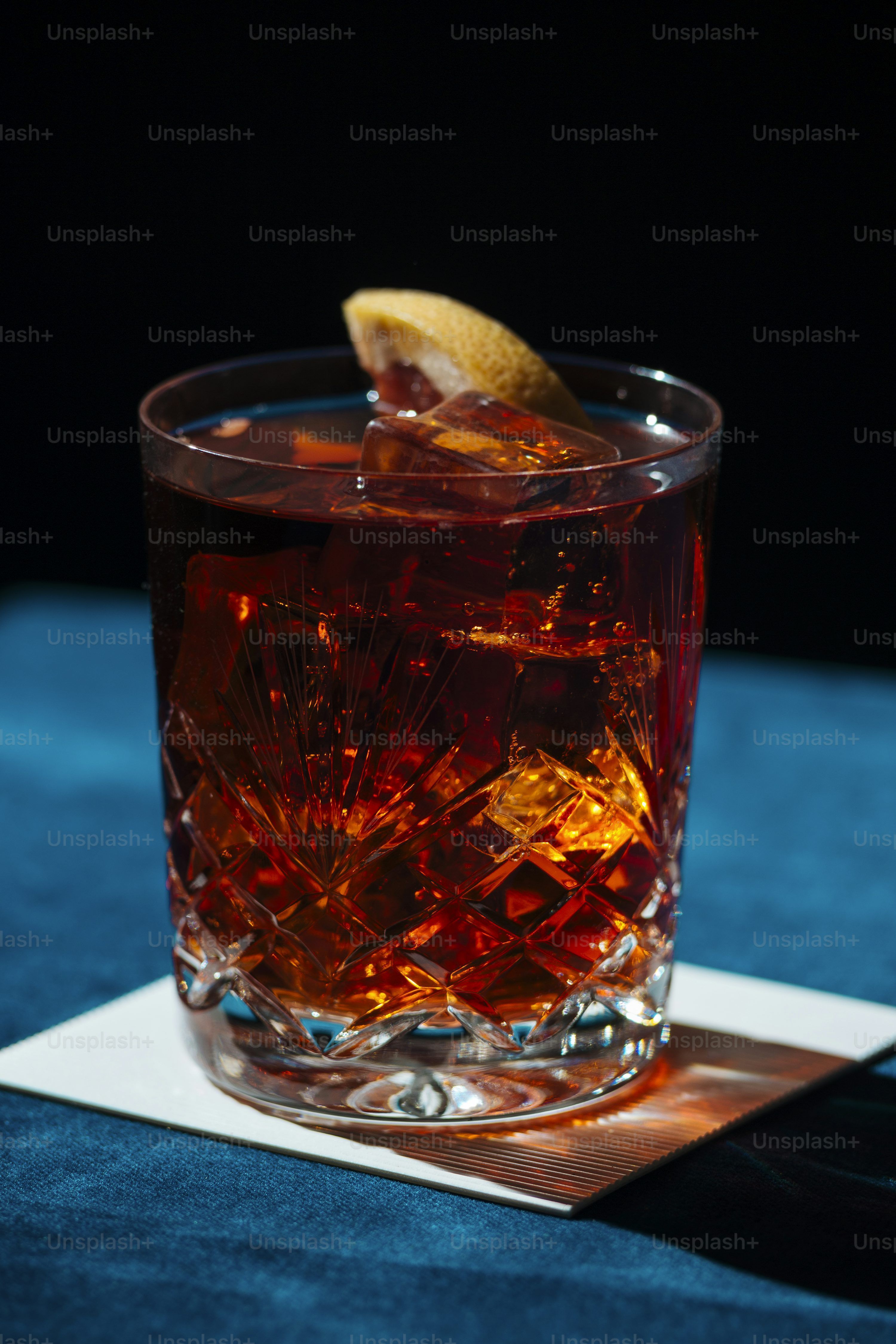 3000x4500 Campari Picture. Download Free Image