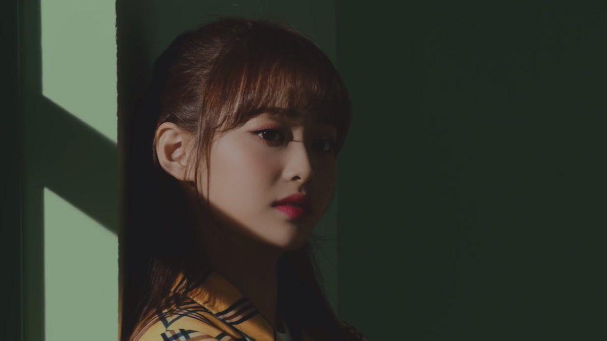 1200x675 츄; chuu ❥ LOONA. Chuu loona, Insta videos, Heart attack