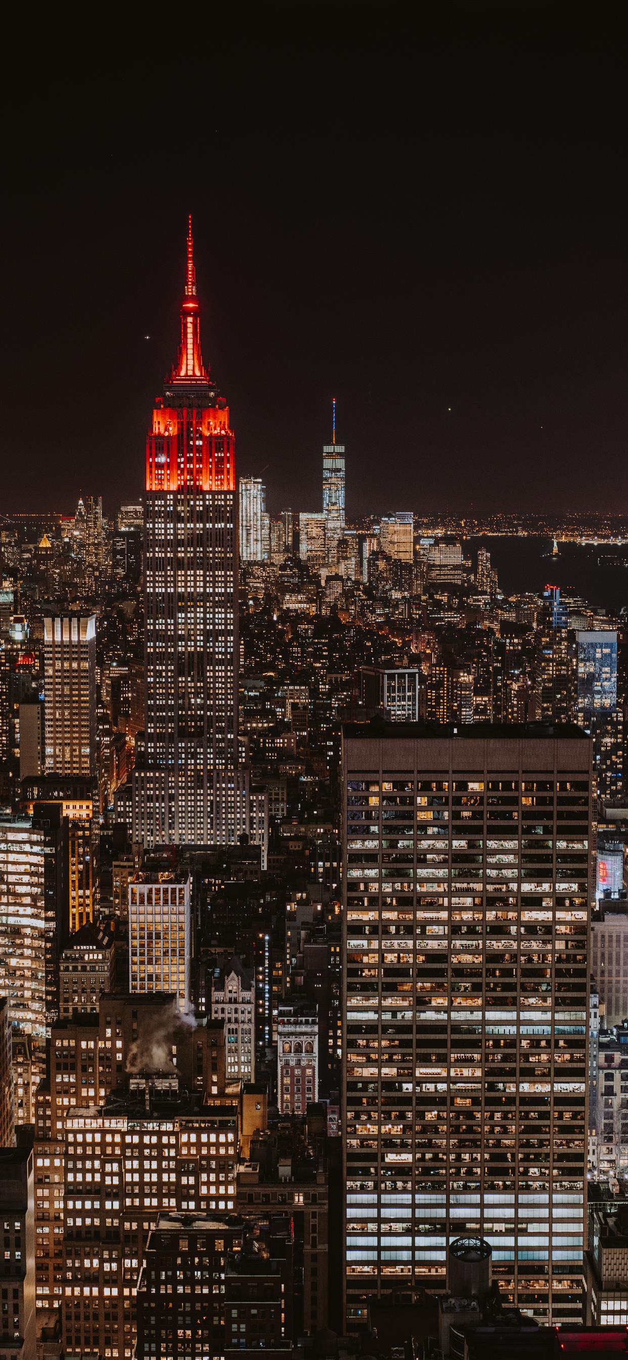 1242x2688 Bright New York skyline iPhone Wallpaper Free Download