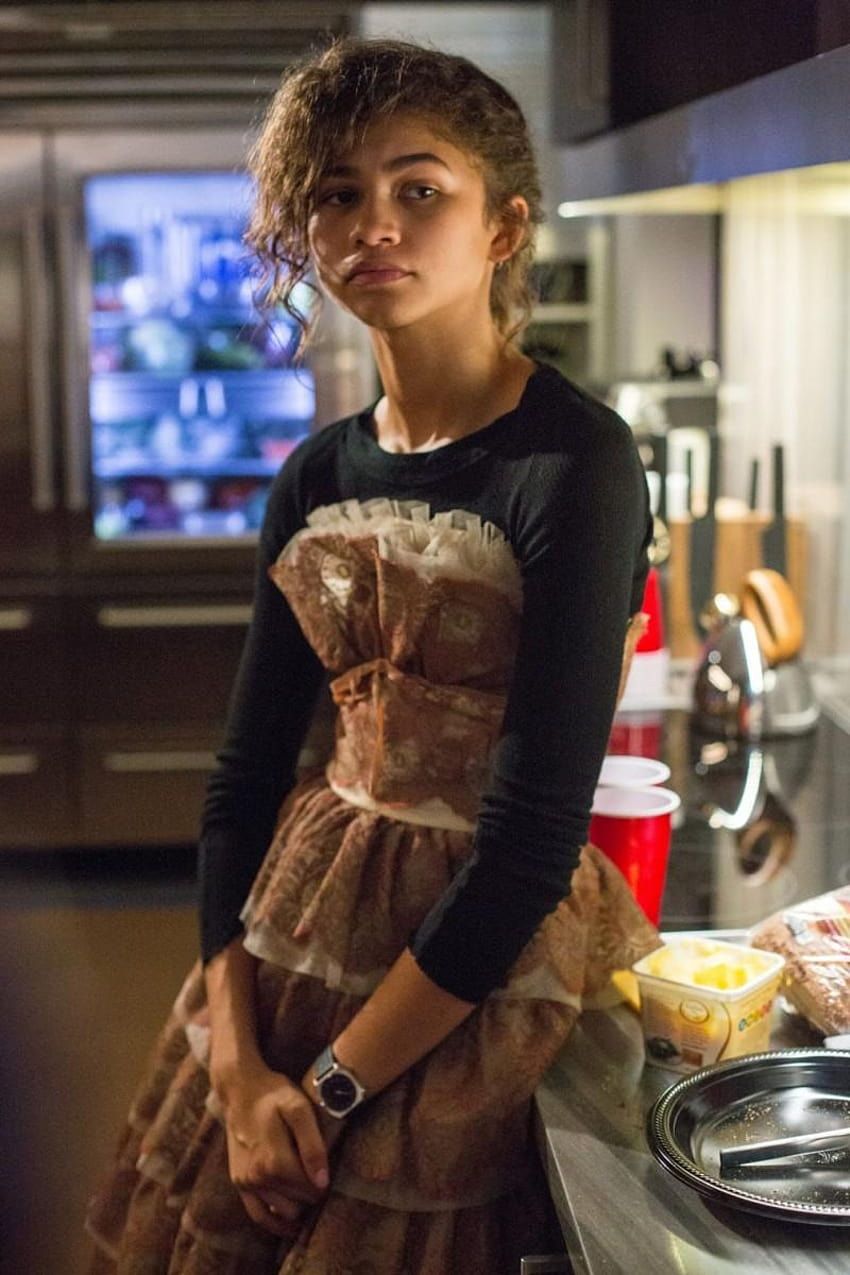 850x1275 Zendaya Spiderman, spider man and zendaya HD phone wallpaper