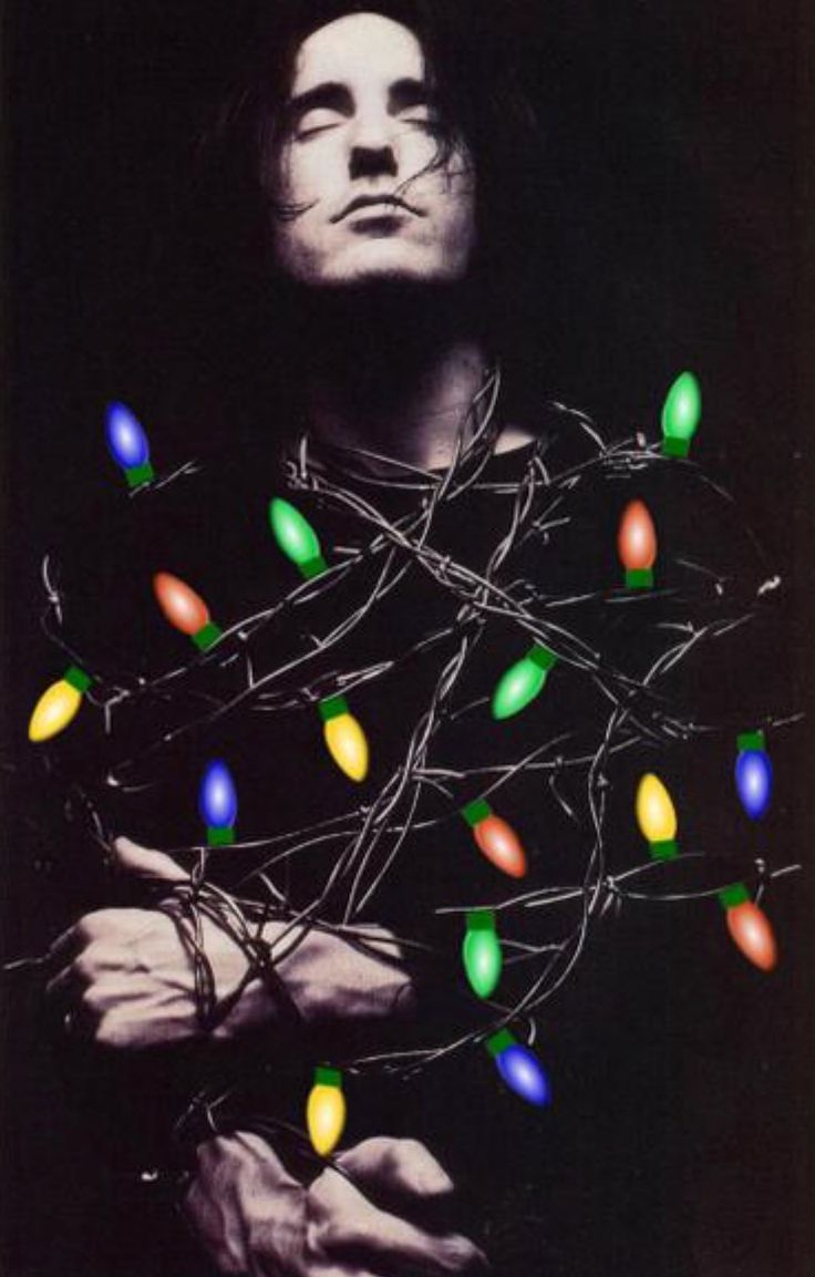 736x1153 Trent Reznor