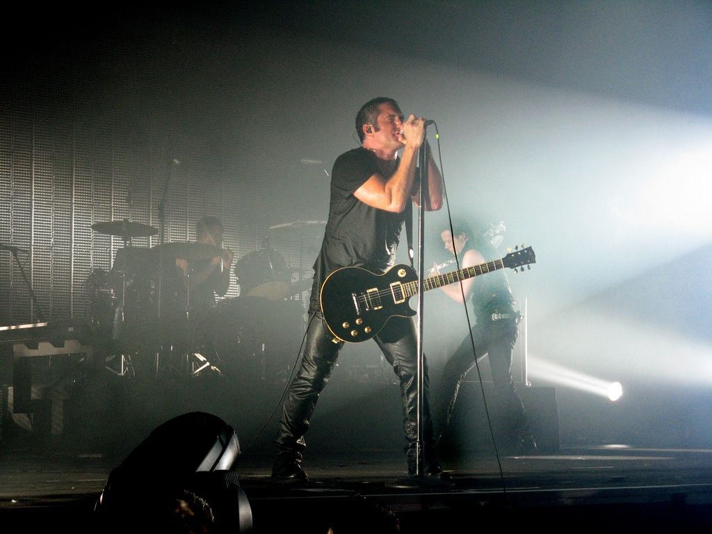 1024x768 trent reznor. Cult of Mac