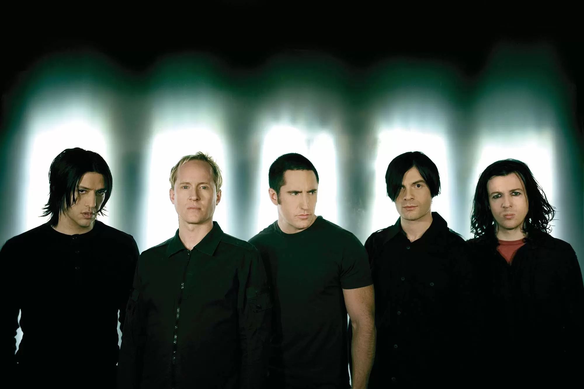 2000x1333 Nine Inch Nails Wallpaper