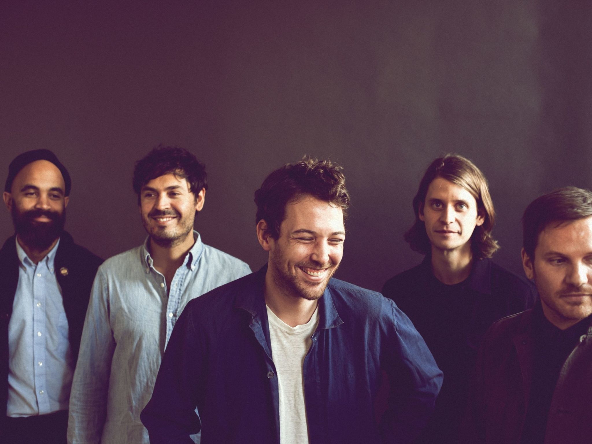2048x1536 Fleet Foxes (Band) Wallpaper