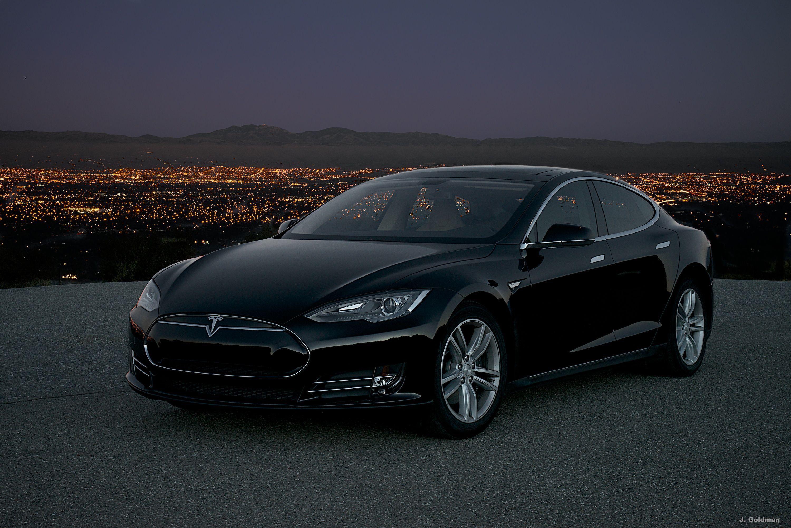 Тесла какой машина. Машина Tesla model s. Тесла электрокар model s. Tesla model s черная. Tesla седан model s.