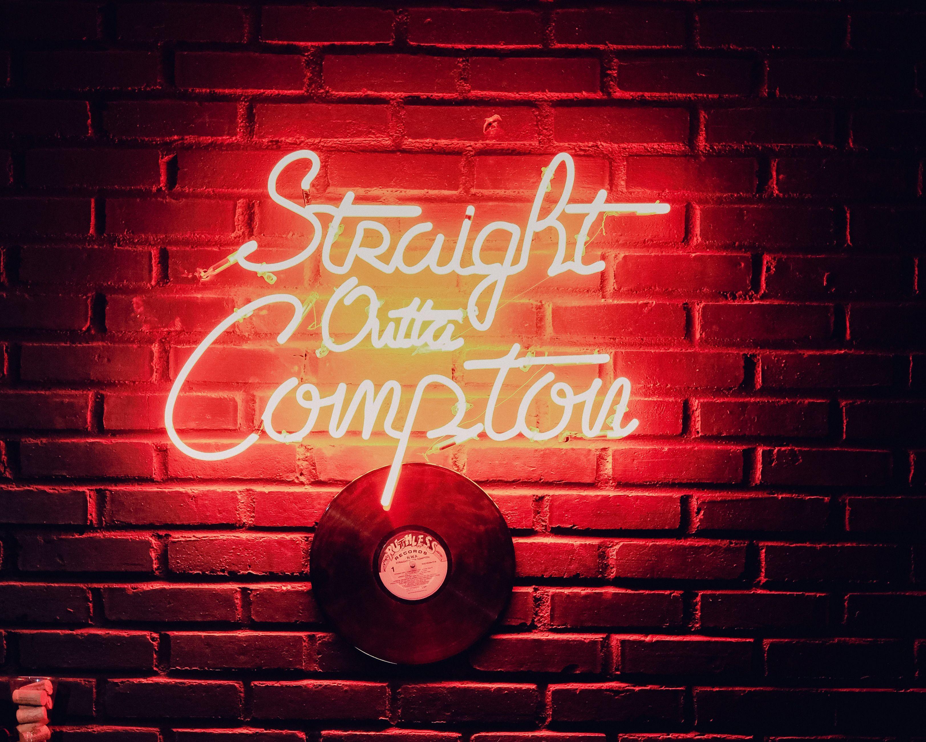 3247x2600 Wallpaper Neon sign, Neon glow, Neon light, Straight, Competition