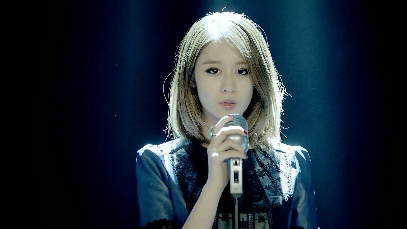 1600x900 Park Ji Yeon Wallpaper