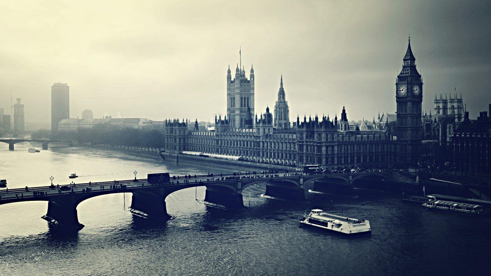 1600x900 London Big Ben Night View London Big Ben River 4k HD Wallpaper
