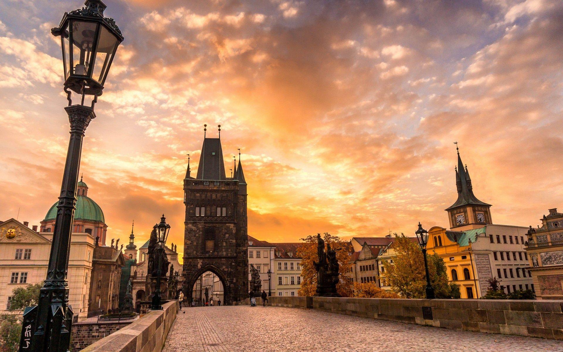 1920x1200 NF/ The Charles Bridge, Prague