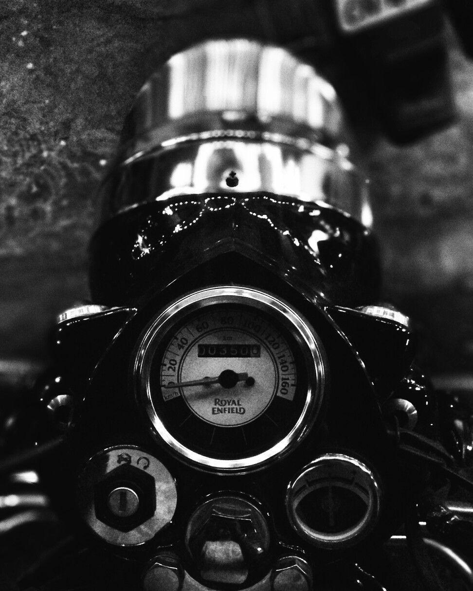 972x1215 Royal Enfield Bullet Classic 350 Wallpaper HD