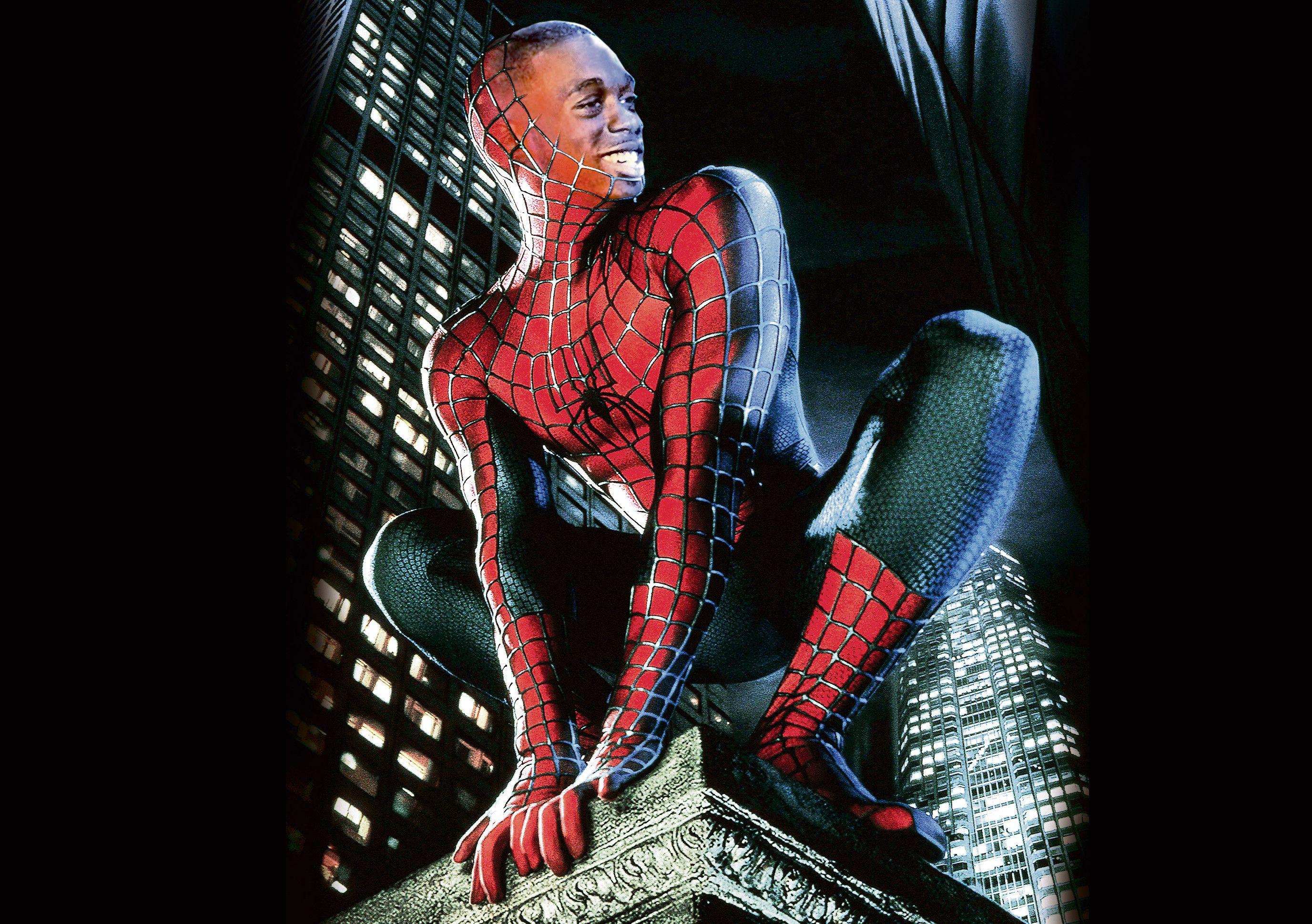 2753x1940 Man Utd Star Aaron Wan Bissaka Nicknamed The Spider