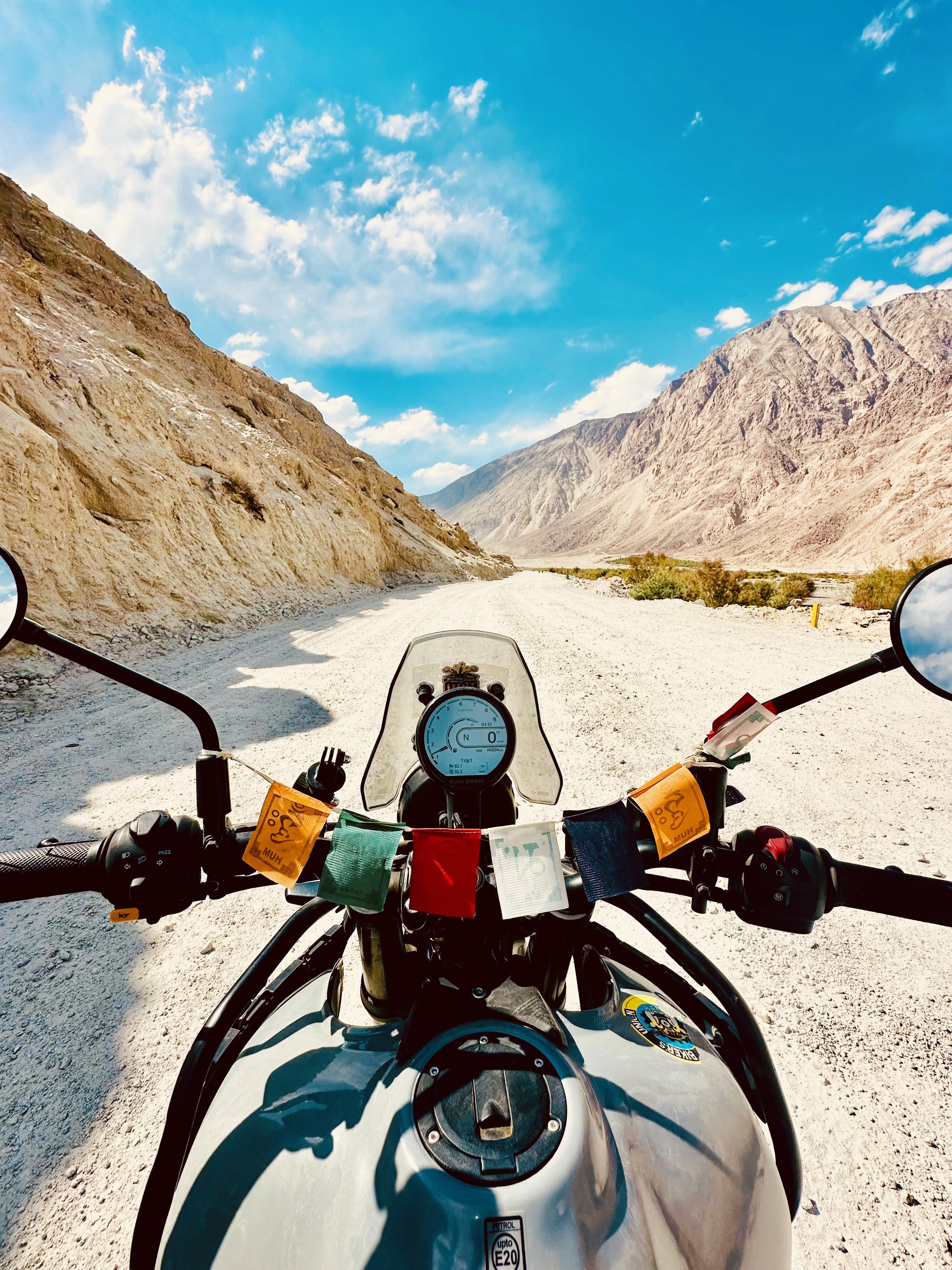 Ladhak Riders Ladakh Bike Wallpapers - Top Free Ladakh Bike Backgrounds - WallpaperAccess