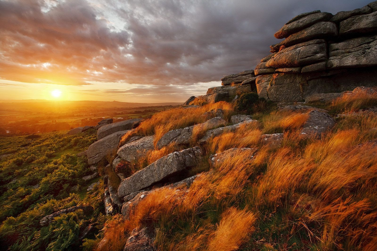 1600x1067 Dartmoor photo of Pew Tor. Pew Tor, Dartmoor
