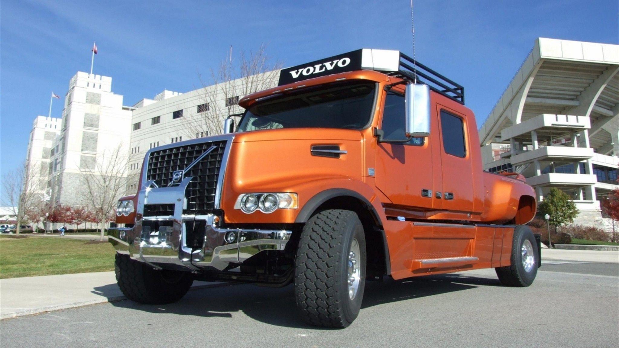 2048x1152 Truck Wallpaper High Resolution