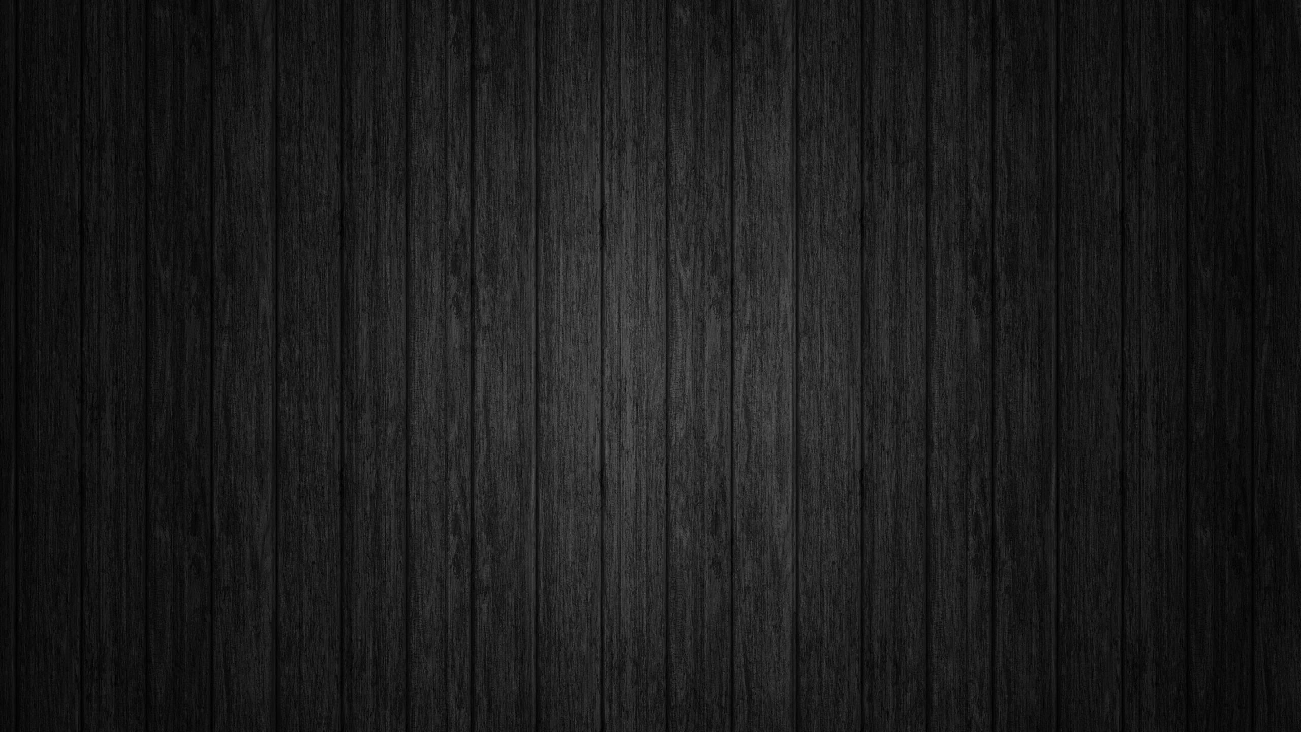 Hình nền đen gỗ sẽ mang đến cho bạn một cái nhìn mới mẻ về mảng gỗ. Hãy xem hình liên quan để khám phá các đường viền và kết cấu chi tiết của từng vân gỗ.
