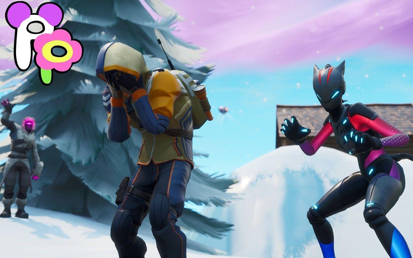 1440x900 Lynx loves watching over the region surrounding Polar Peak