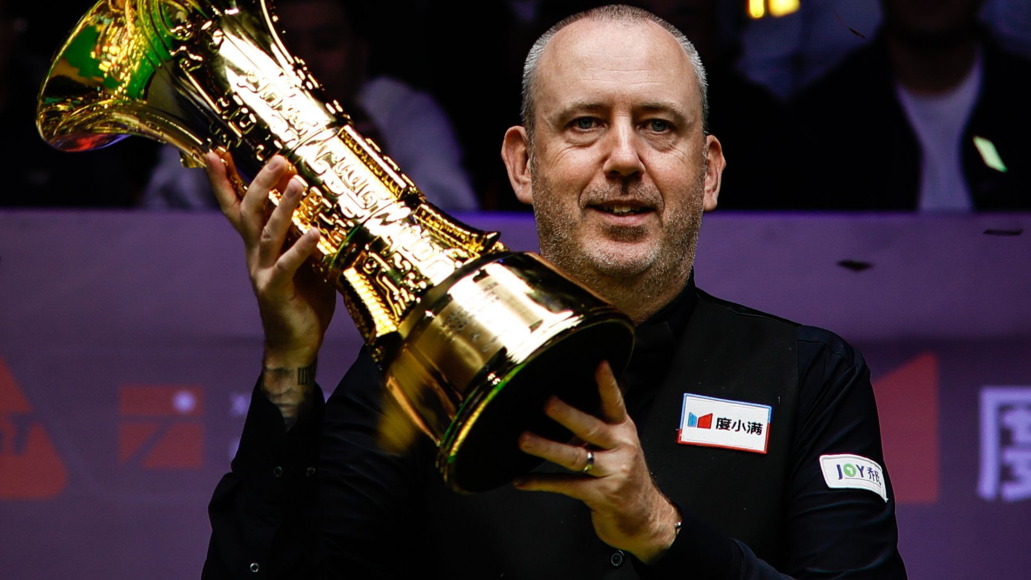 2048x1152 Mark Williams beats Shaun Murphy in Xi'an Grand Prix final to become oldest ranking event winner in snooker history