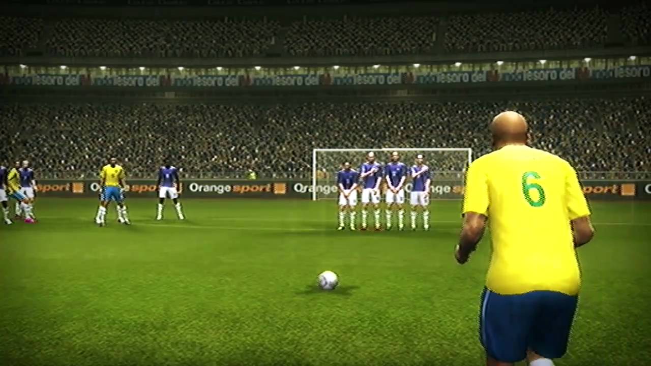 1280x720 Roberto Carlos Wallpaper Free Kick, HD Wallpaper & background