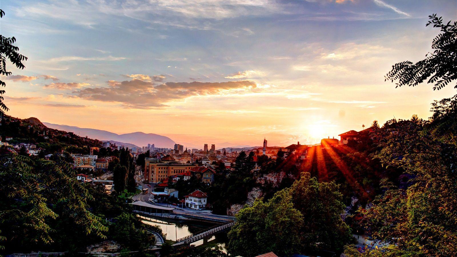 1600x900 Download Wallpaper 1600x900 Bosnia and Herzegovina, Sarajevo, city