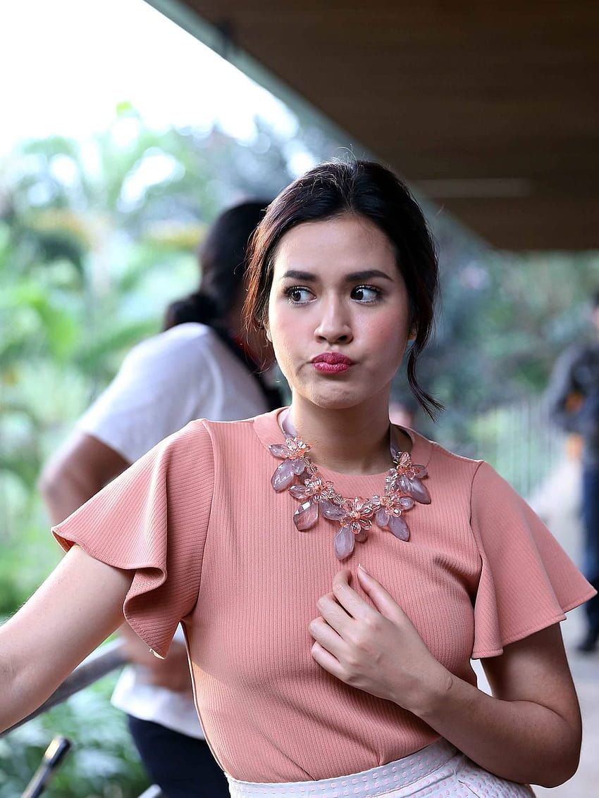 850x1133 Raisa Andriana HD phone wallpaper