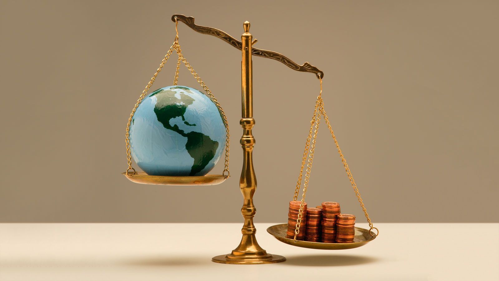 1600x900 Economic Inequality