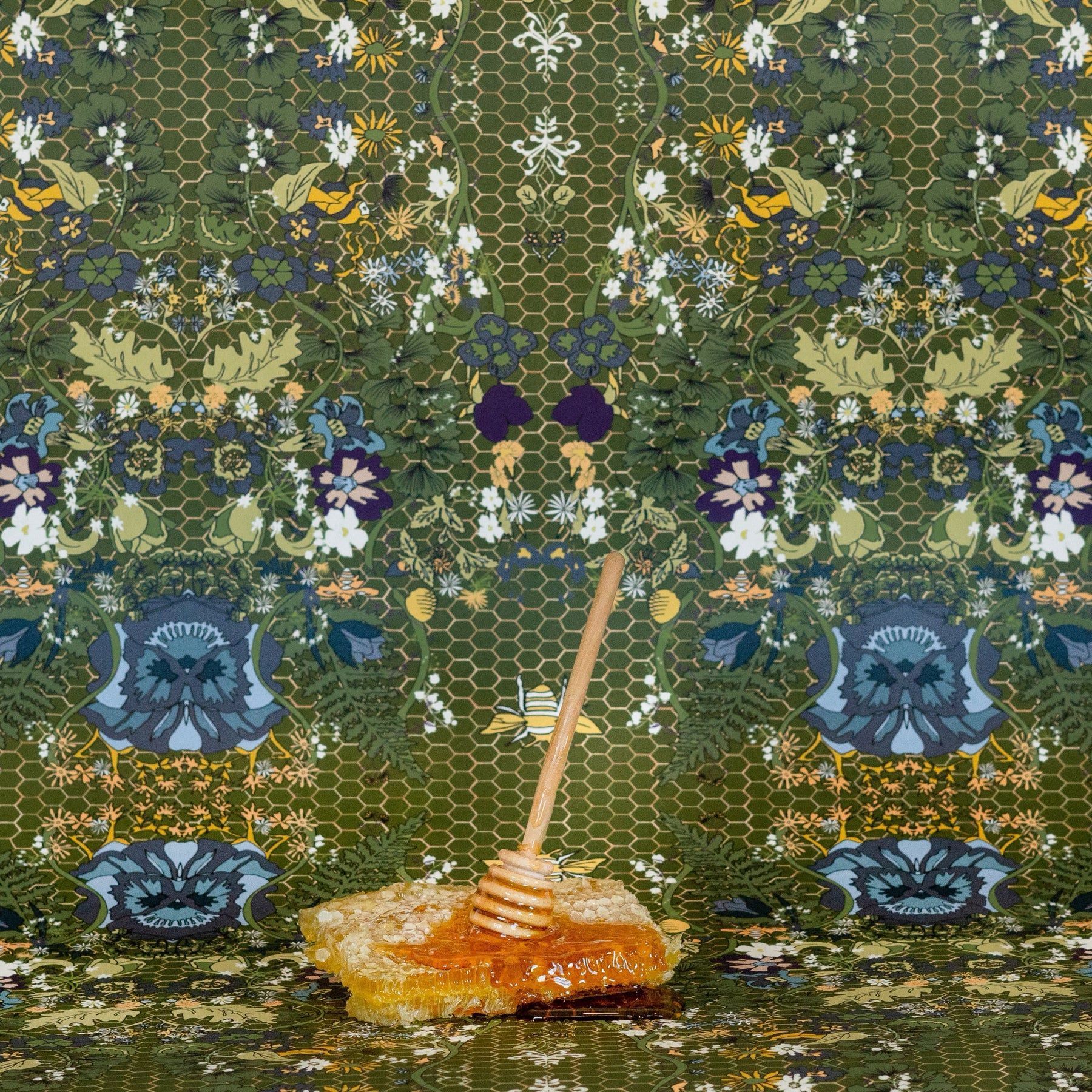 1800x1800 Secret Garden Wallpaper in olive