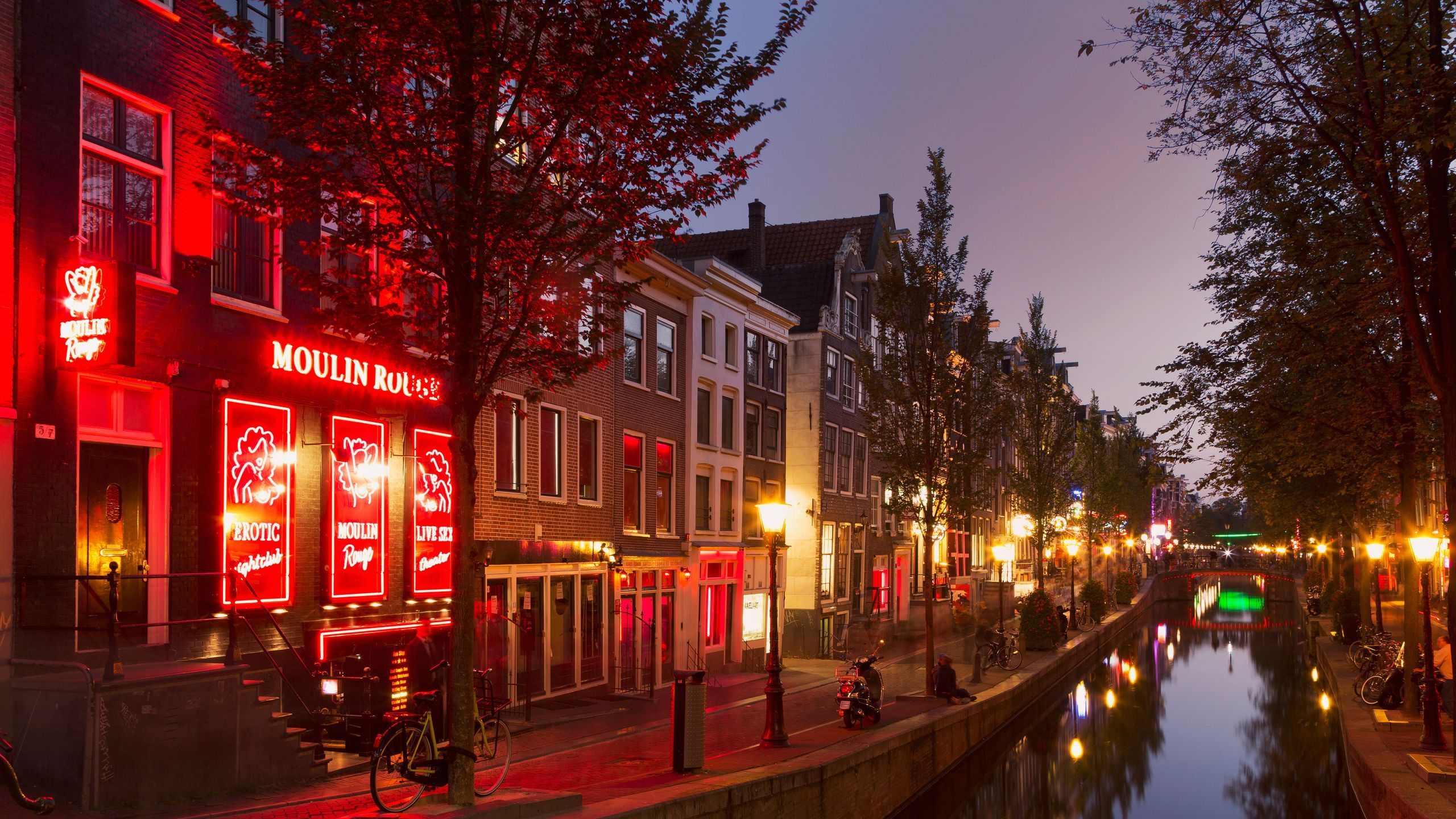 2560x1440 Red Light District, Amsterdam, Netherlands Review. Condé Nast Traveler