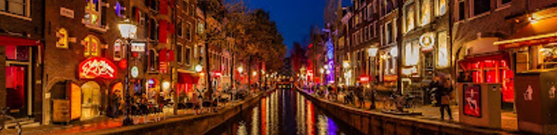 1920x466 Explore the Enigmatic De Wallen: Amsterdam's Iconic Red Light District