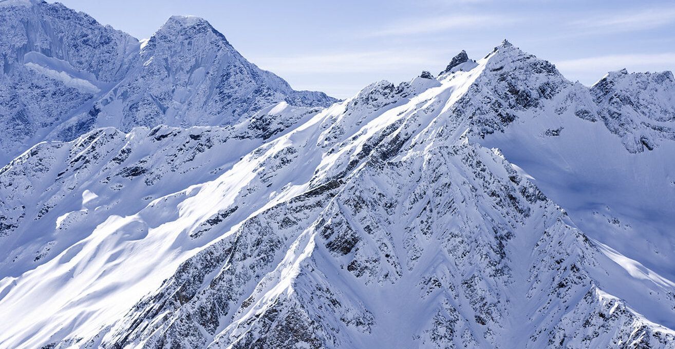 1314x680 Mount Elbrus in Novyy Krugozor