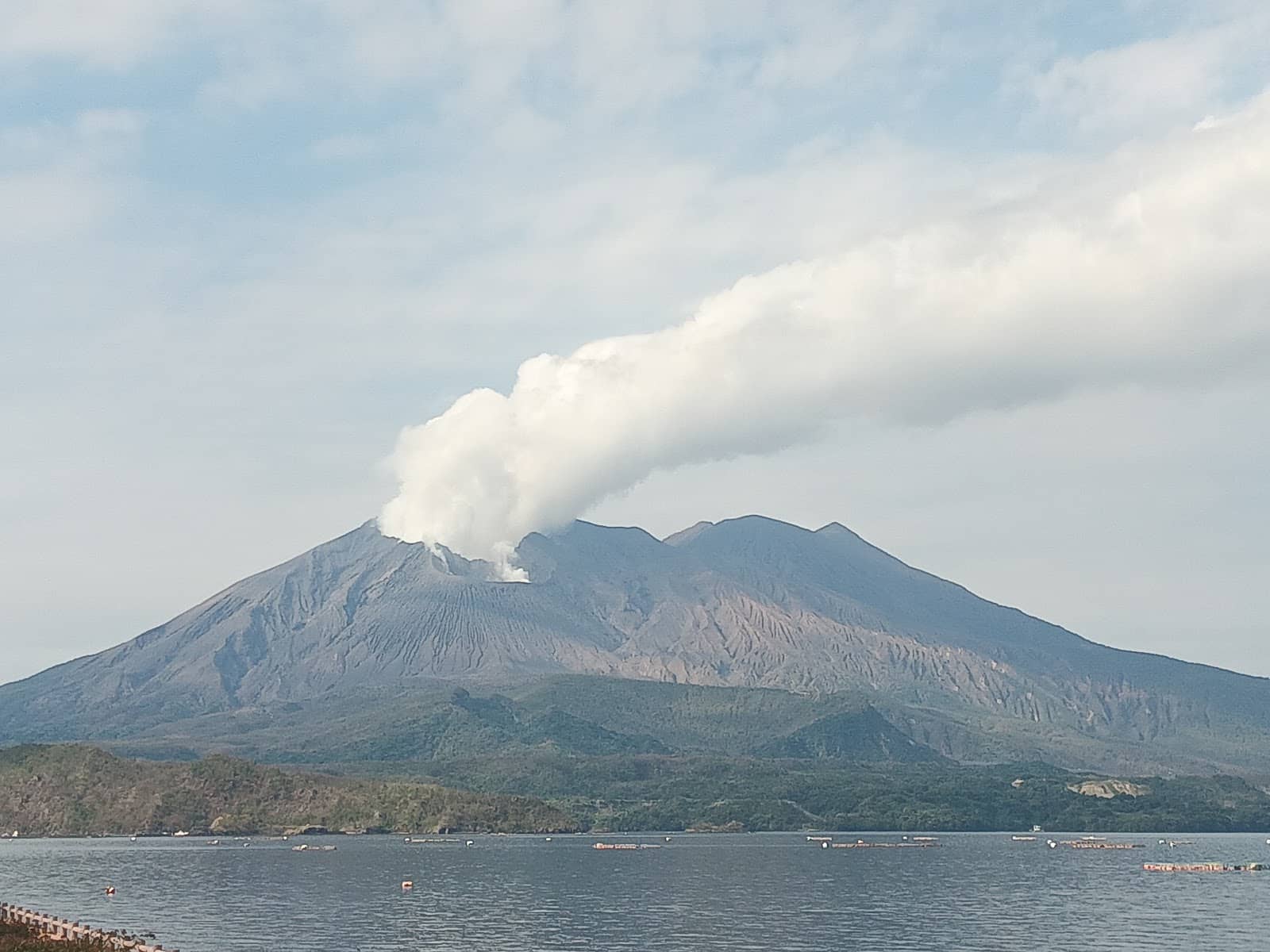 1600x1200 Sakurajima (2026)