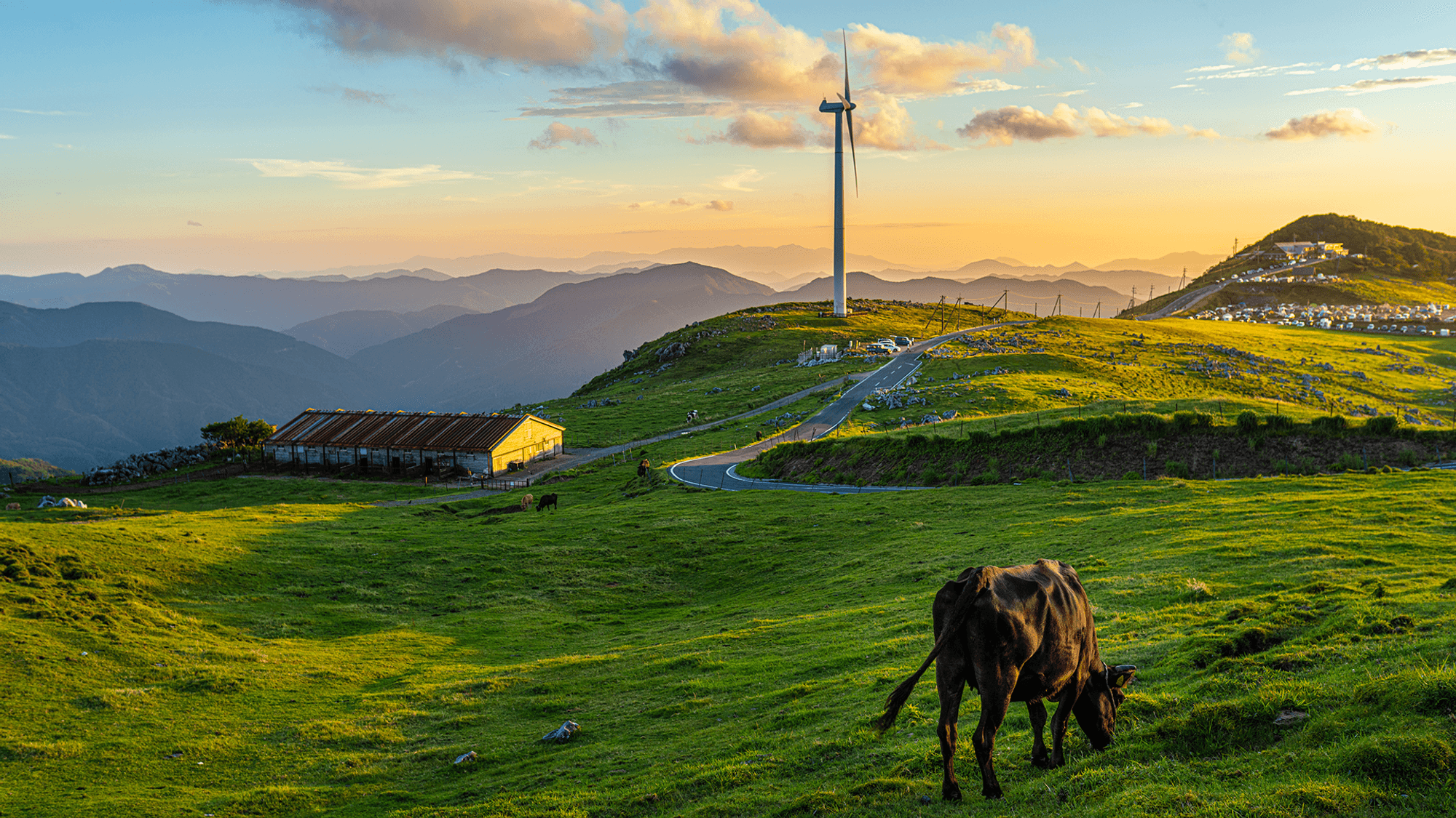 2000x1125 Shikoku: Where nature meets tradition