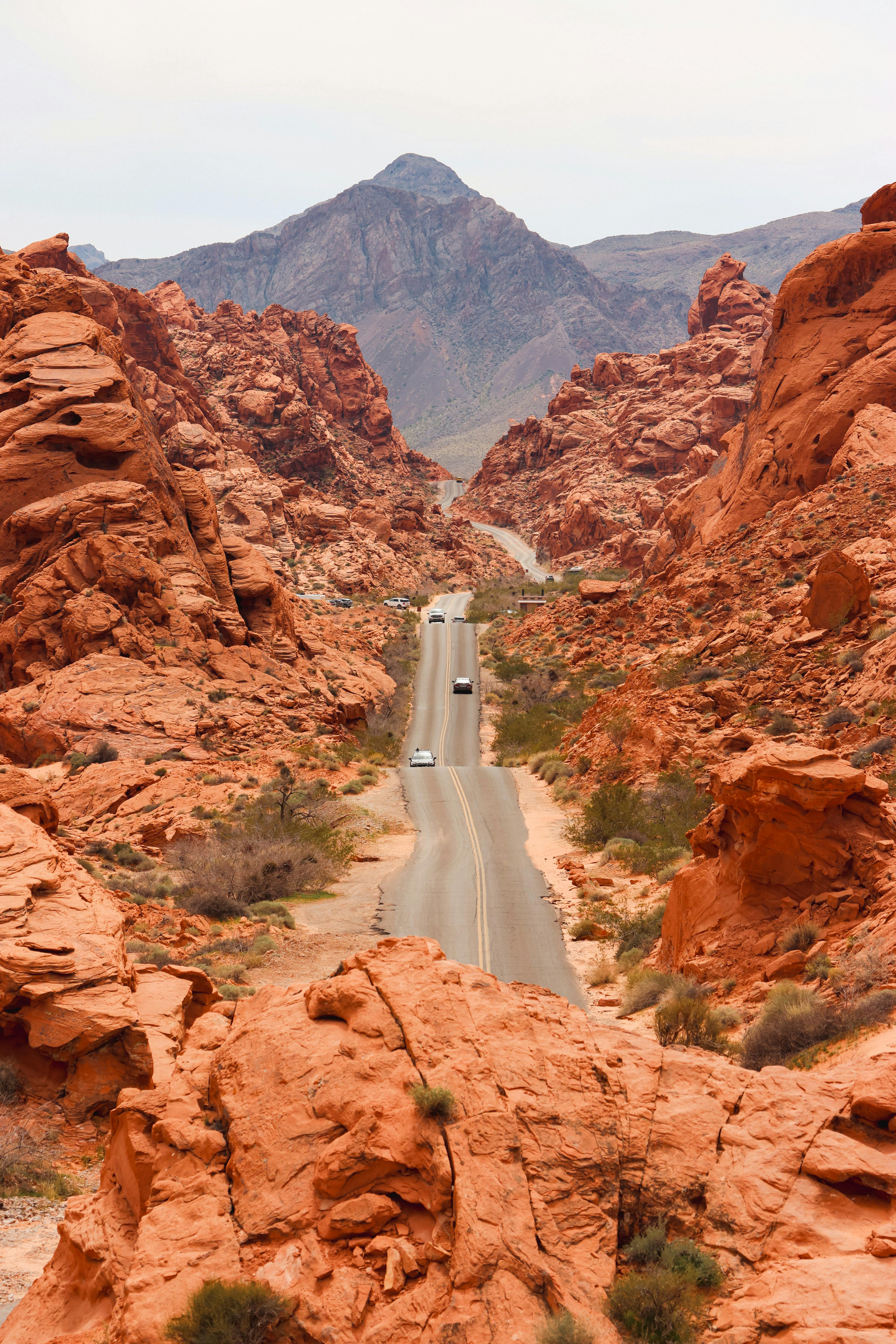 4640x6960 Rocks around Road in USA · Free