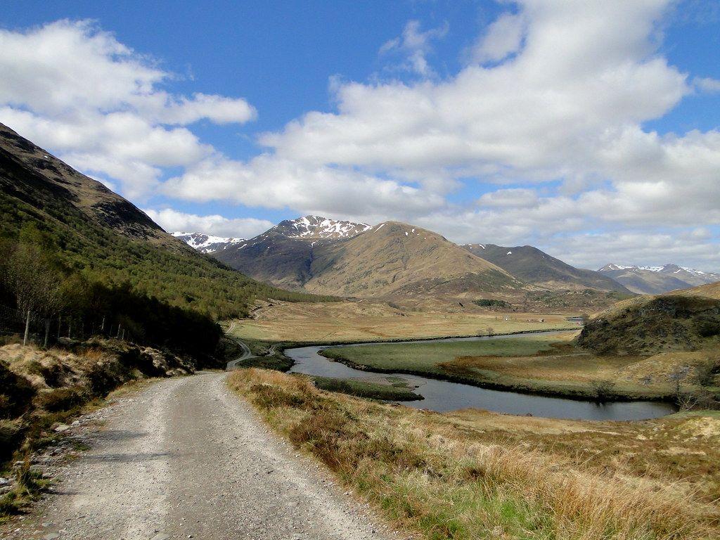 1024x768 Mullach Fraoch Choire From The West End Of Loch Affric