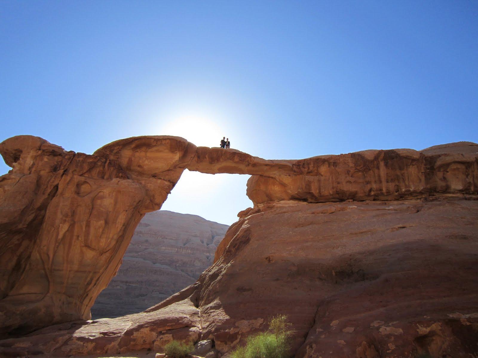 1600x1200 Wadi Rum Sun Rise Wallpaper