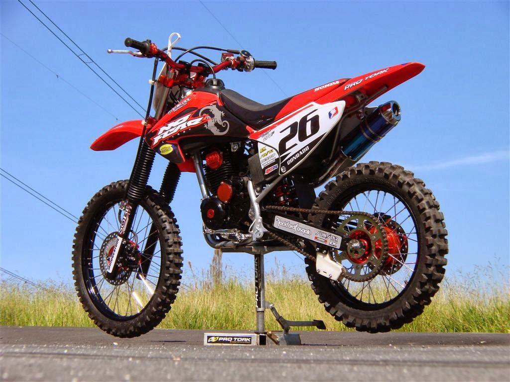 1024x768 Bike Wallpaper: Honda Dirt Bike Gallery Photo