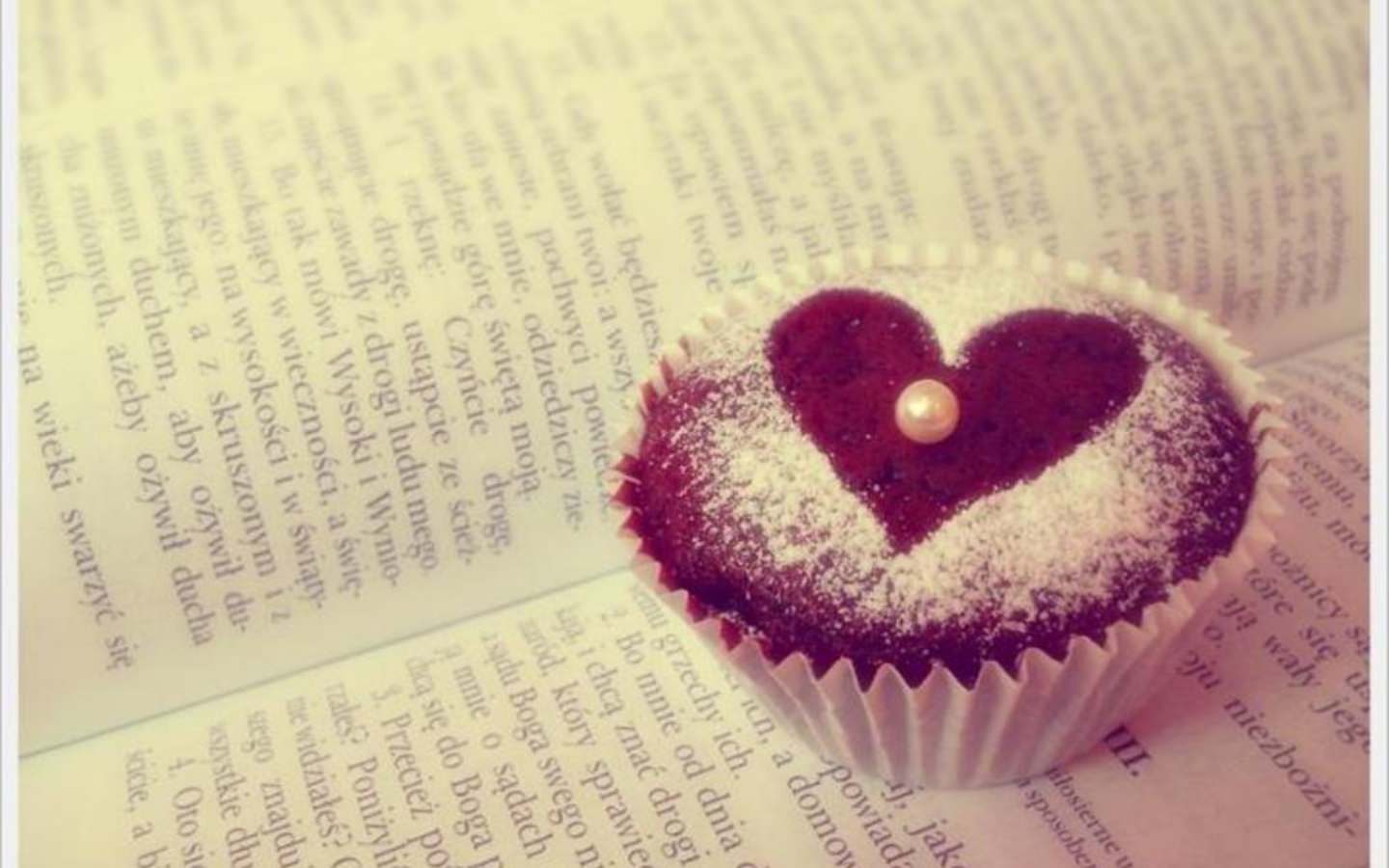 1440x900 Desktop Tumblr Cupcakes. Funny Wallpaper 7