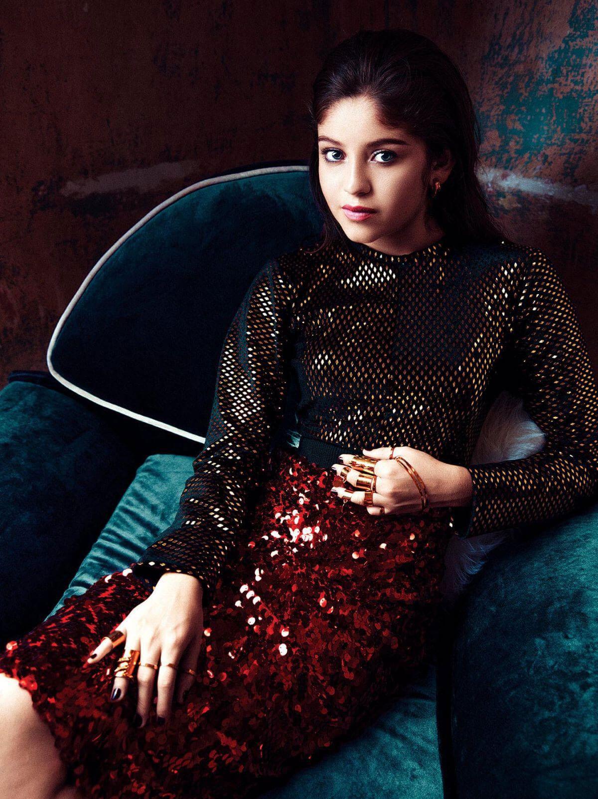 1200x1602 Karol Sevilla Poses for Vanity Fair Magazine, Mexico October 2017