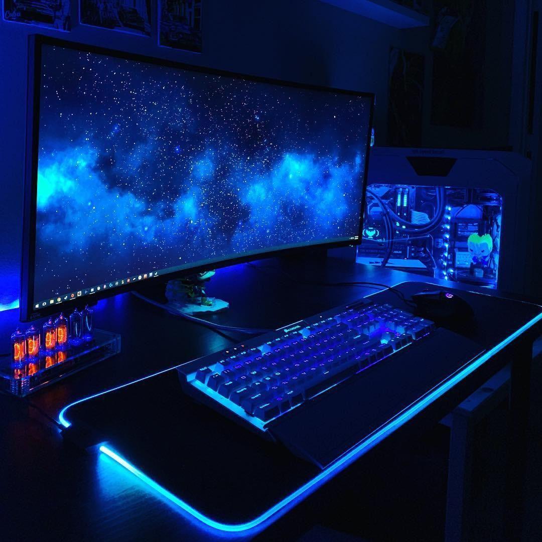 1080x1080 Gamer room. Video game