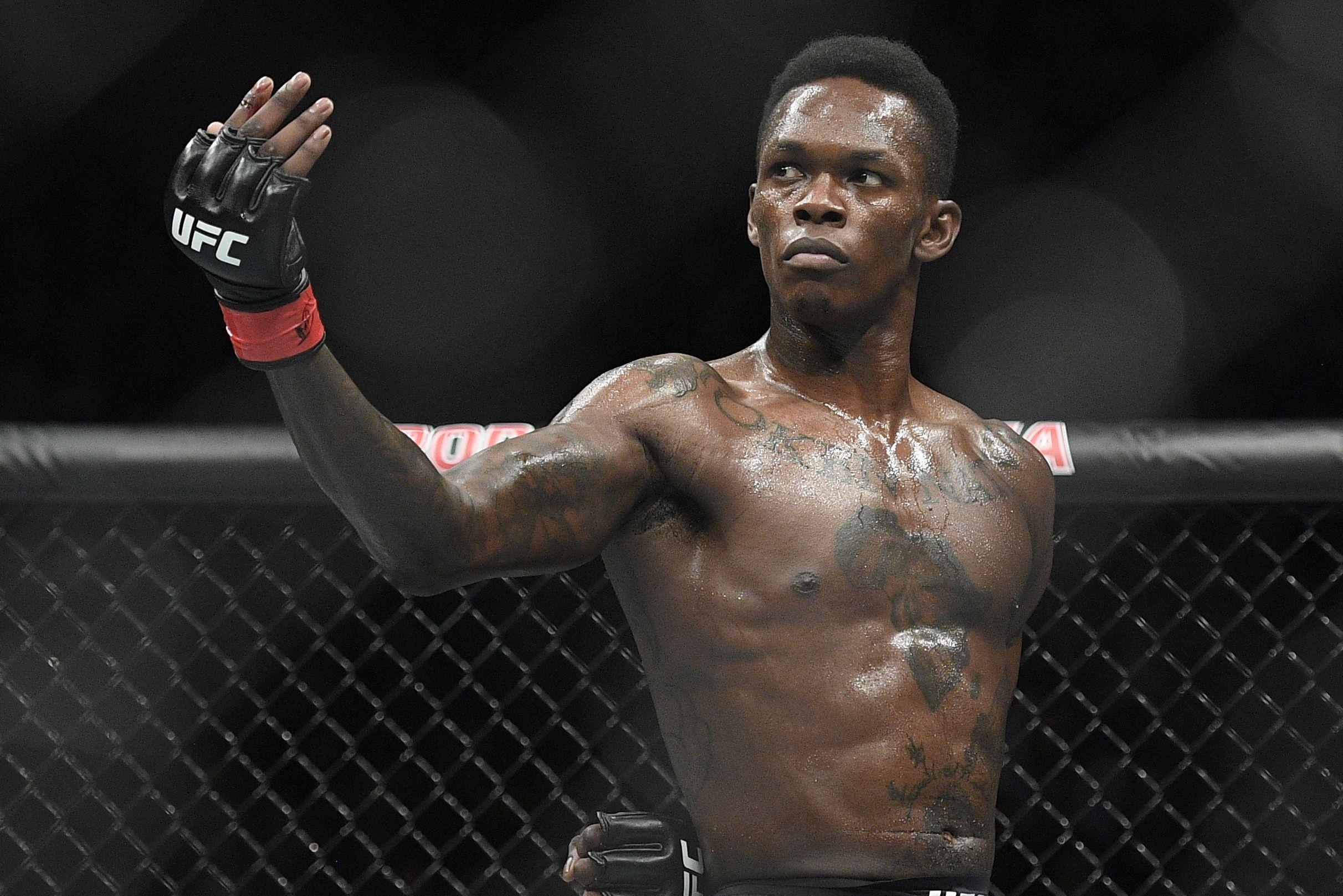 2424x1618 Kelvin Gastelum vs. Israel Adesanya Title Fight Announced for UFC
