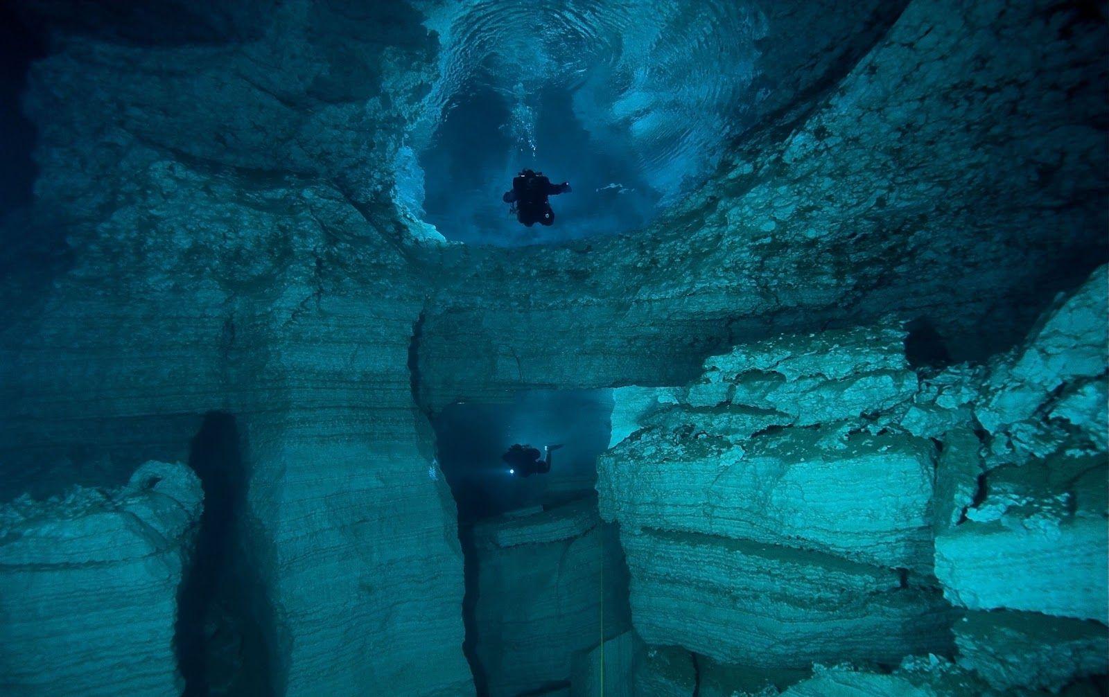 1600x1006 Cave Diving Wallpaperx1006