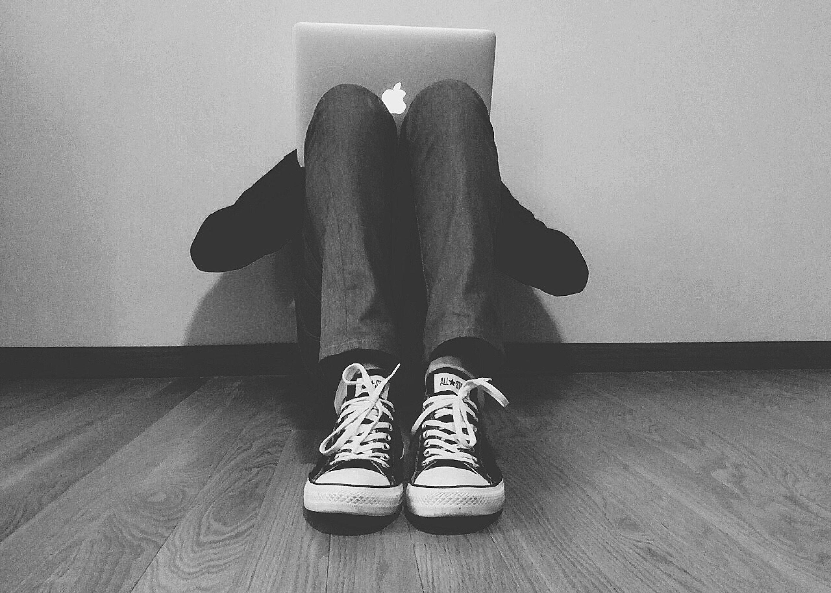 2804x2002 Converse All Star Wallpaper