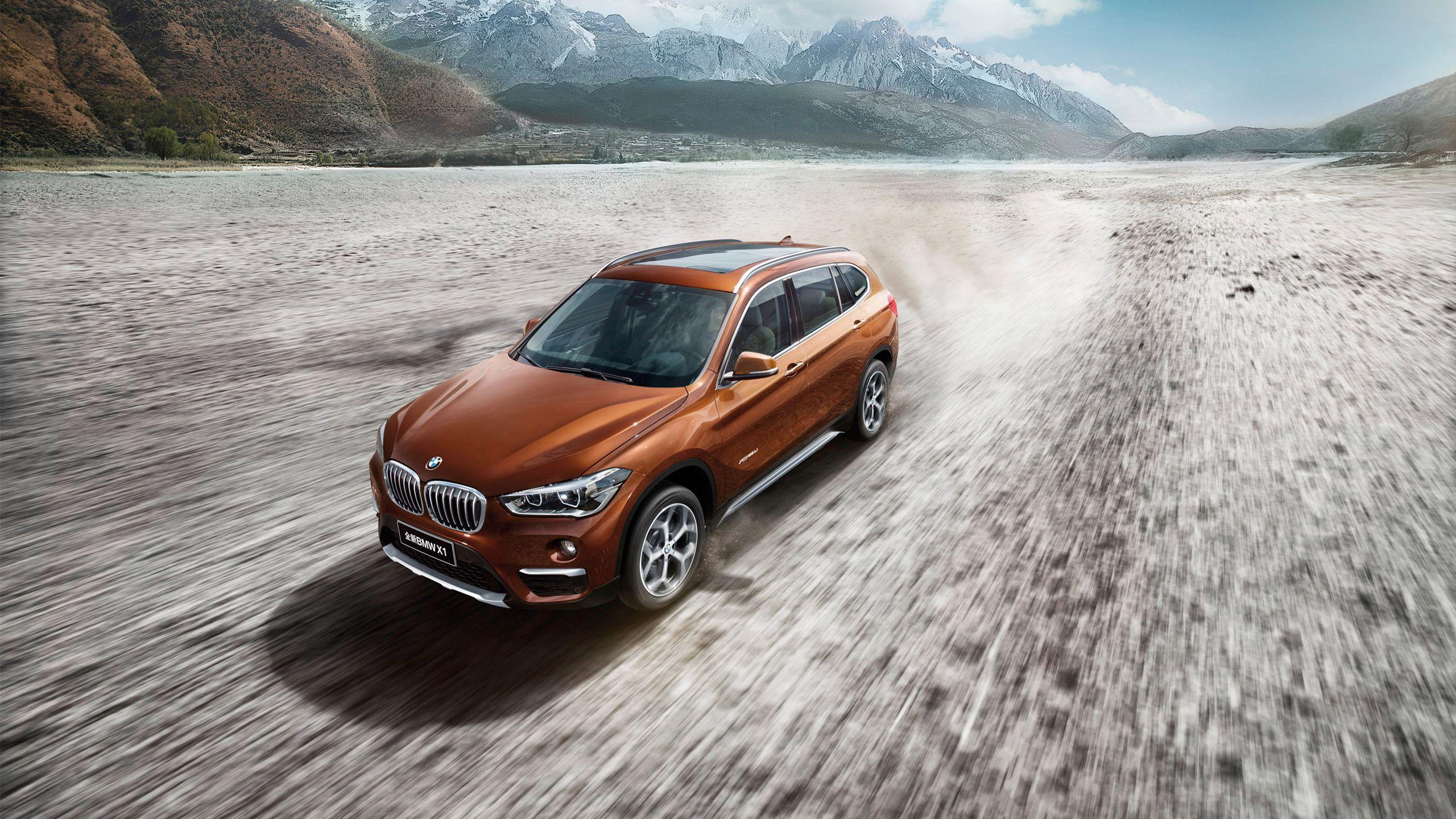 2560x1440 BMW X1 Wallpaper