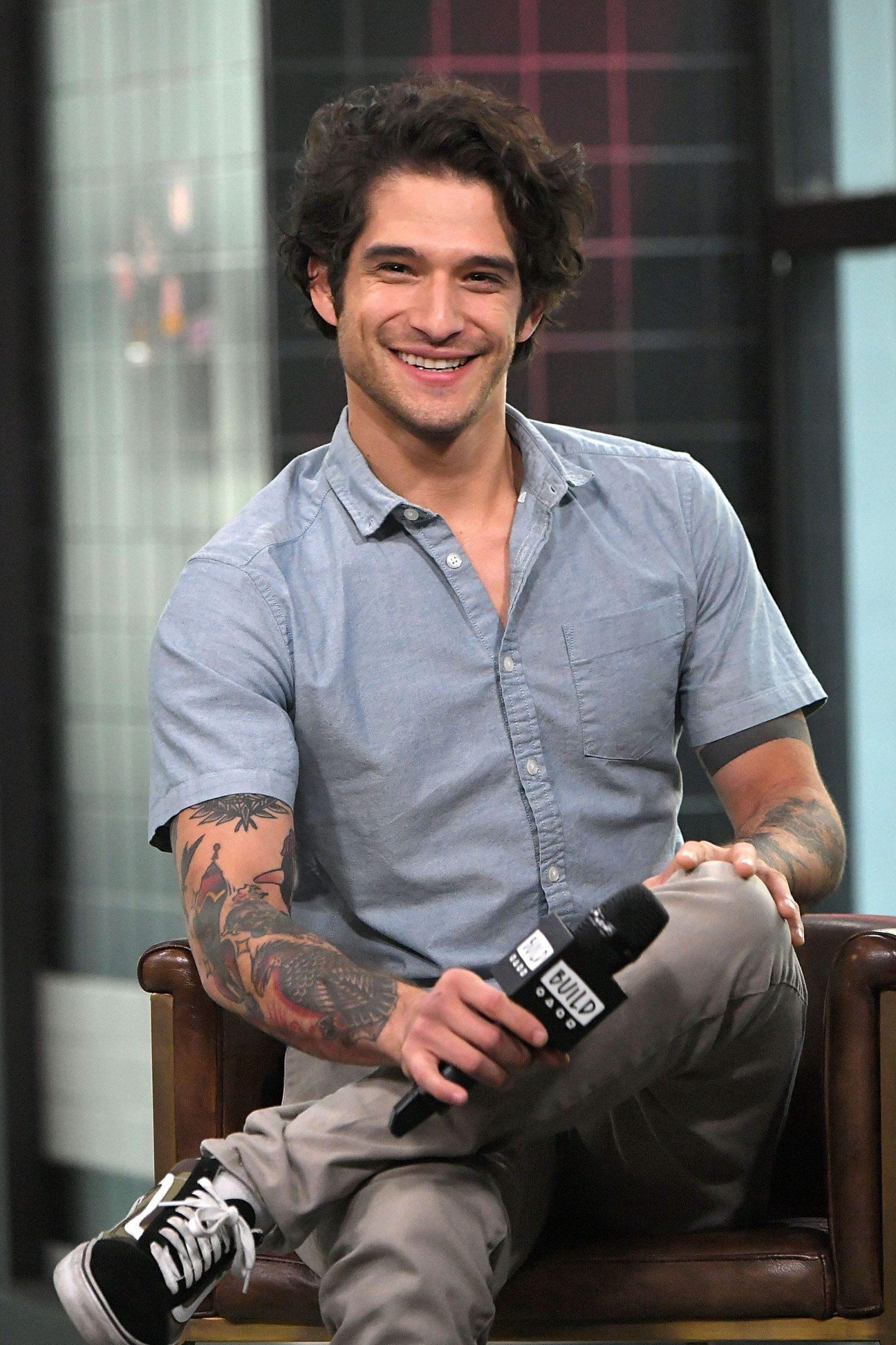 Tyler Posey Wallpapers - Top Free Tyler Posey Backgrounds - WallpaperAccess