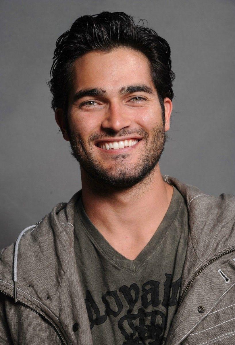 Tyler Hoechlin Wallpapers - Top Free Tyler Hoechlin Backgrounds ...