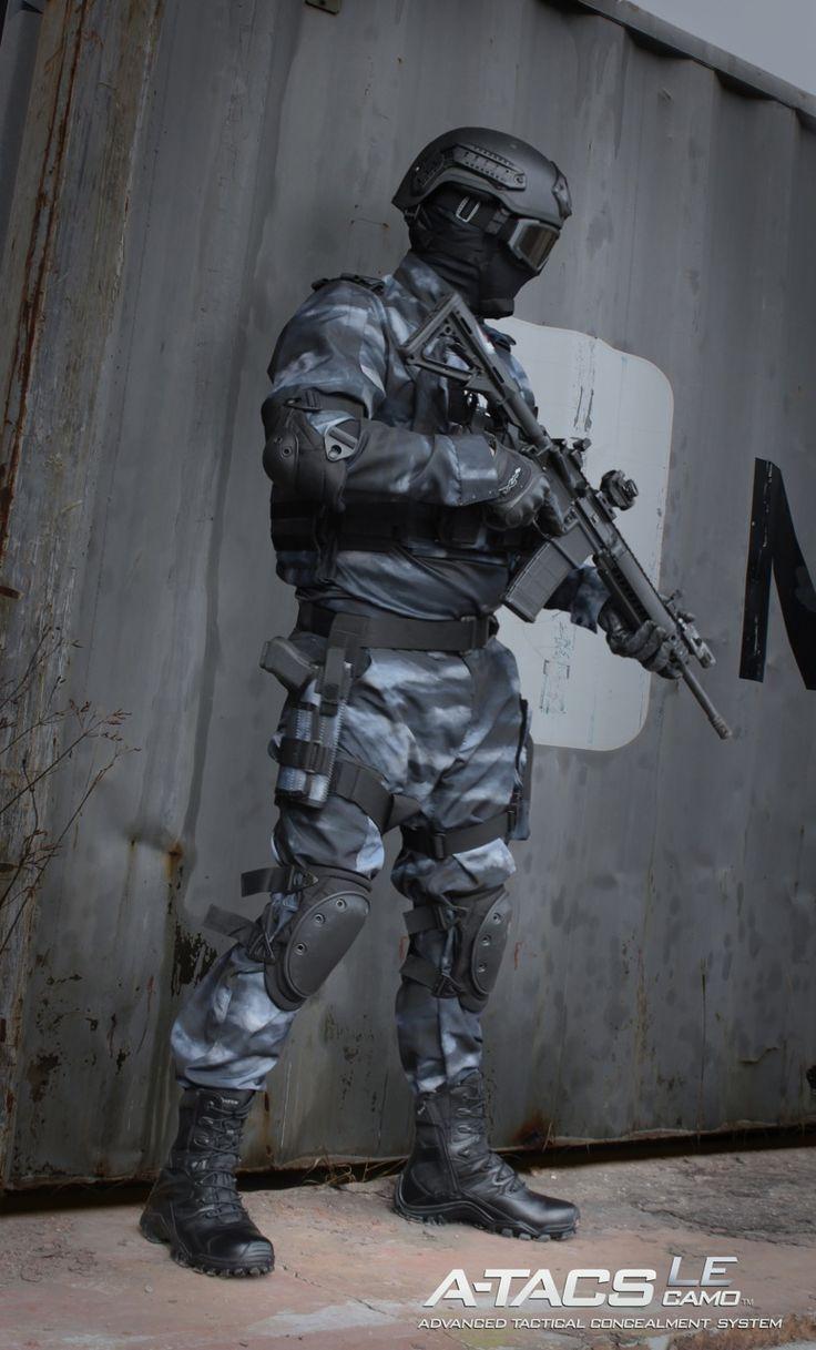 736x1217 best image about Militar. Gas masks, Soldiers