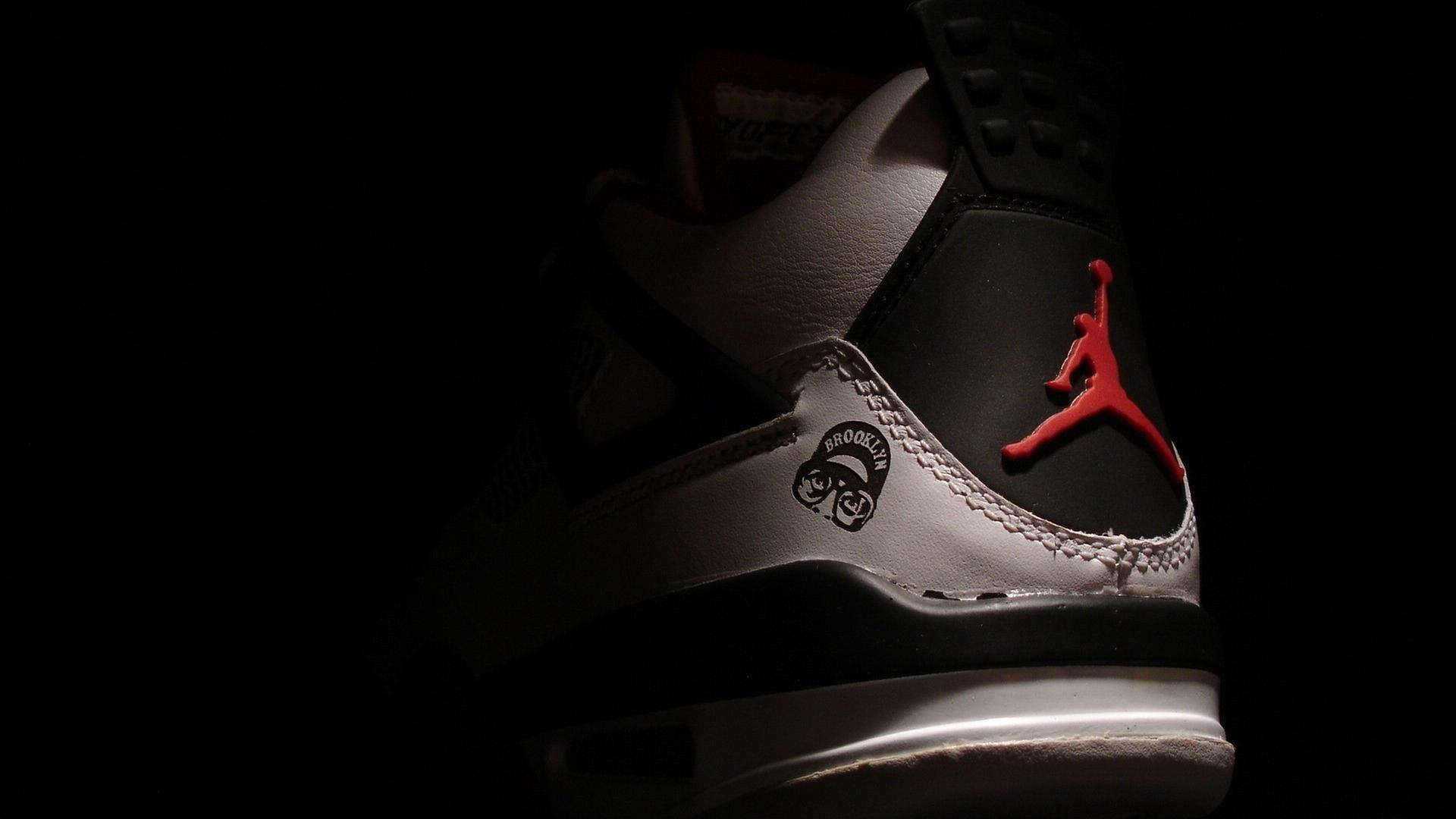 1920x1080 Michael Jordan Wallpaper Shoes Jordan Logo 1080