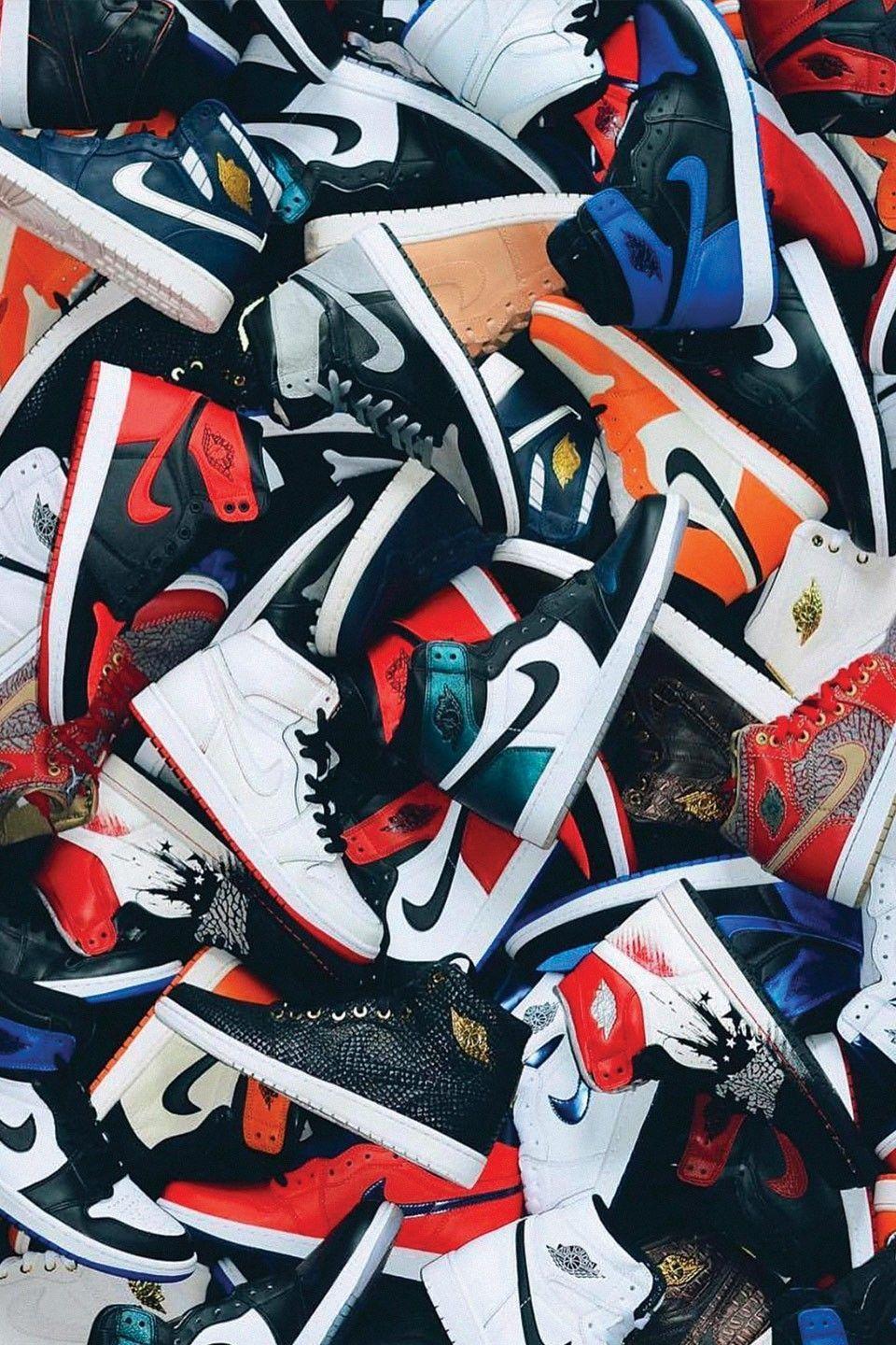 960x1440 How the Nike Air Jordan 1 Became Streetwear's Definitive Sneaker